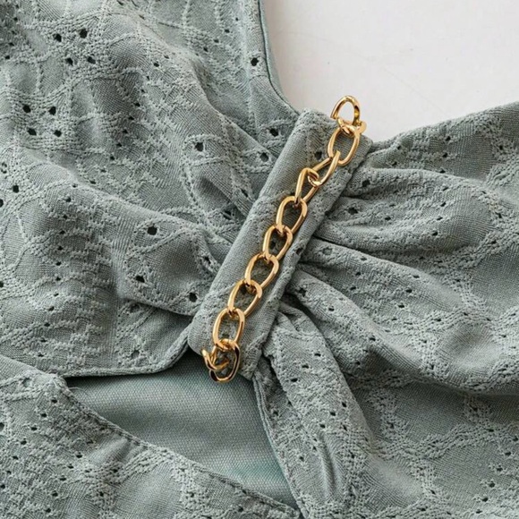 Green Lace Dress with Gold Chain Straps size XL NEW - Picture 4 of 6